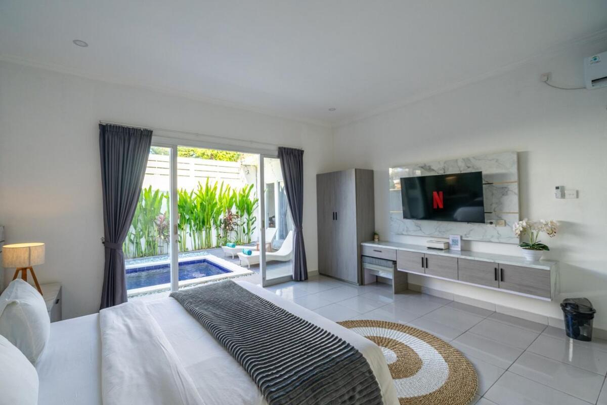 Villa The Kakadu - A New Modern 2br With Private Pool In Seminyak *