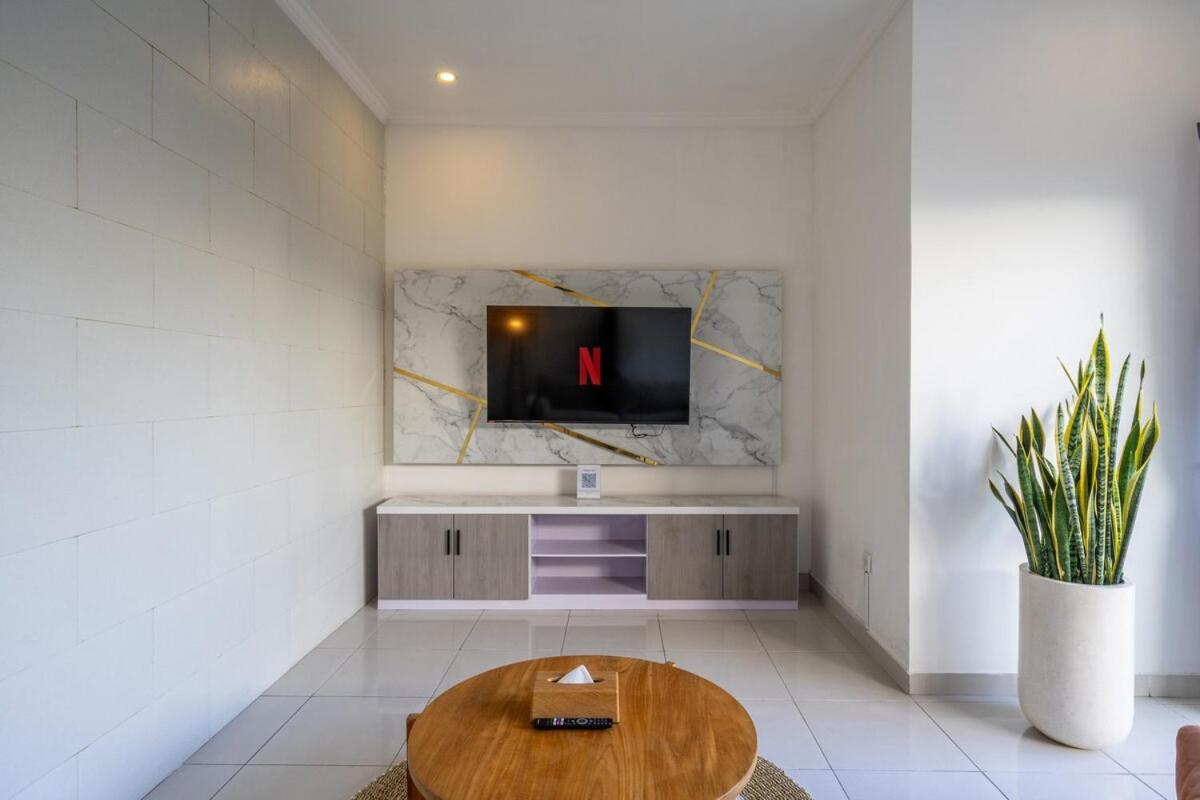 The Kakadu - A New Modern 2br With Private Pool In Seminyak *