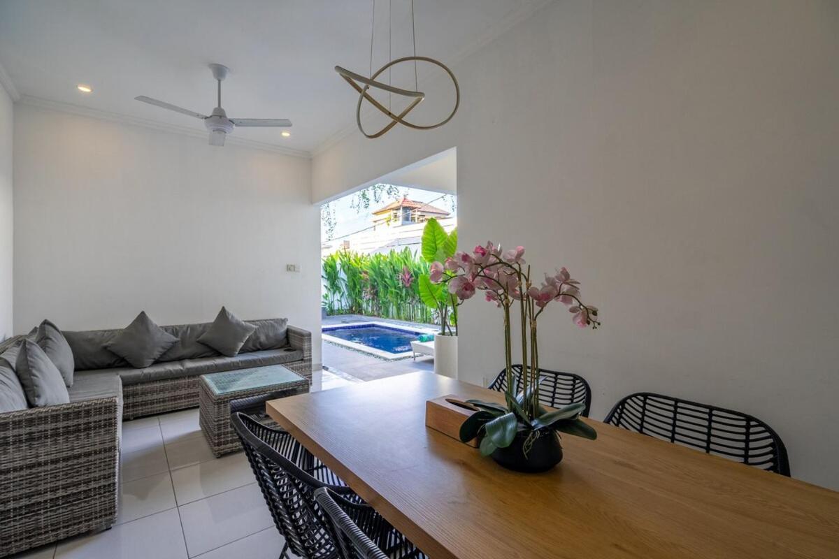 The Kakadu - A New Modern 2br With Private Pool In Seminyak